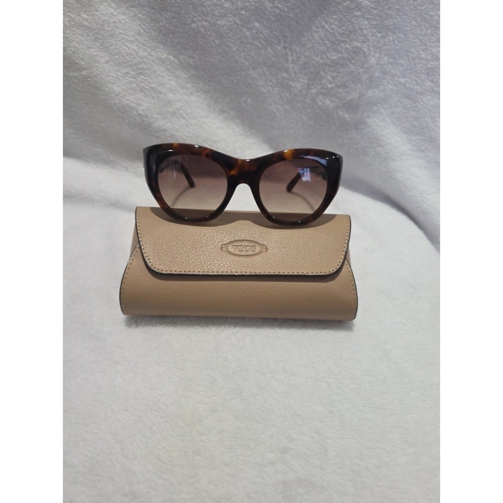 New Tods Modified Cat Eye Sunglasses Brown W/ Pouch Classic Mobwife Made Italy